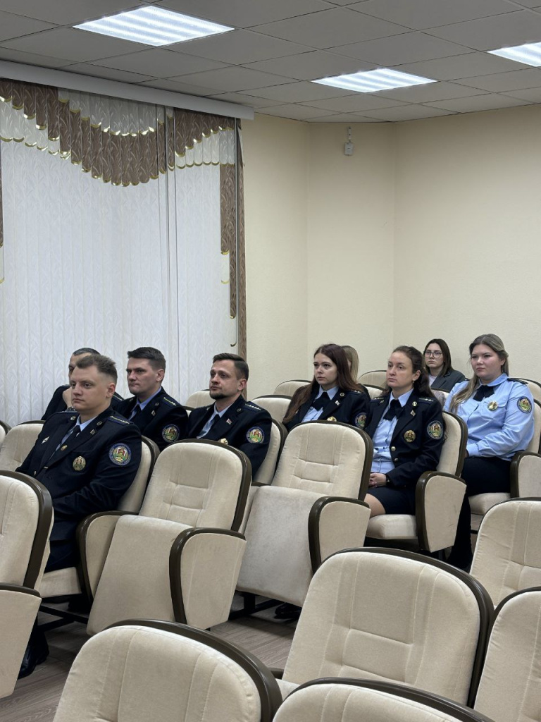 photo_5258308704103239127_y.jpg photo_5258308704103239127_y.jpg