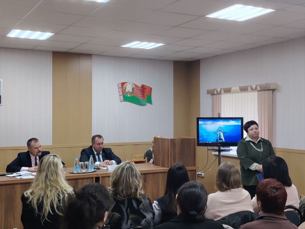 photo_5260381420960550697_y.jpg photo_5260381420960550697_y.jpg