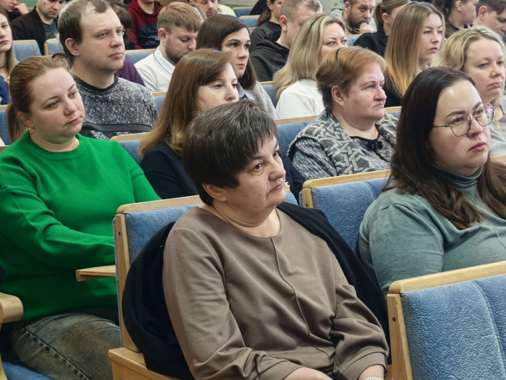 photo_5303300337659745145_y (1).jpg